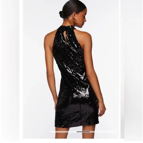 NWT Forever 21 sequin mini dress Size S black high neck sleeveless - Picture 2 of 13